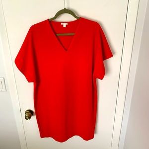Dress, heavy cotton knit, v-neck, short sleeves,  orange red, easy, loose fit.